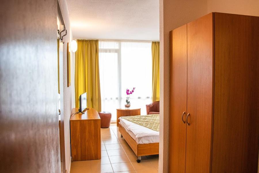 Hotel Mures サターン エクステリア 写真