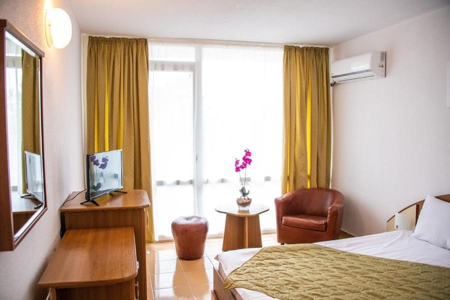 Hotel Mures サターン エクステリア 写真