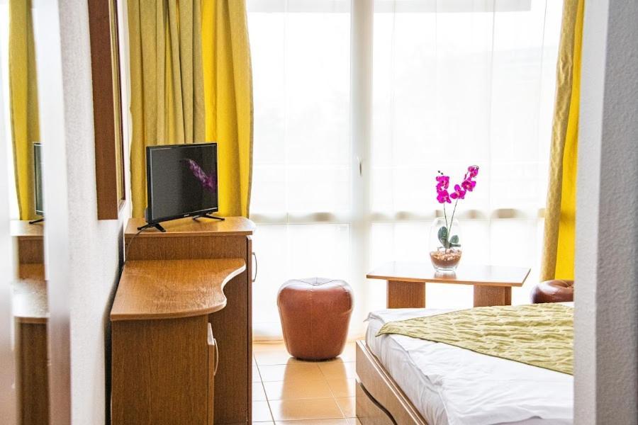 Hotel Mures サターン エクステリア 写真