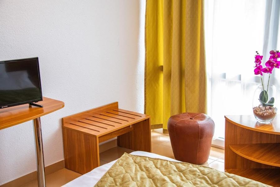 Hotel Mures サターン エクステリア 写真