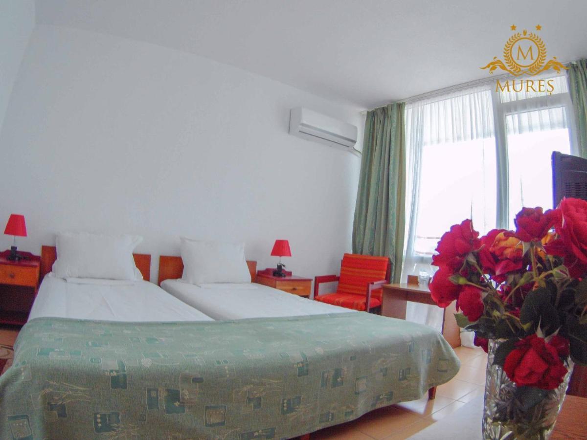Hotel Mures サターン エクステリア 写真